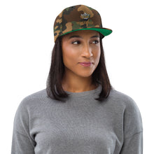 Load image into Gallery viewer, New Era Wise Camo Snapback